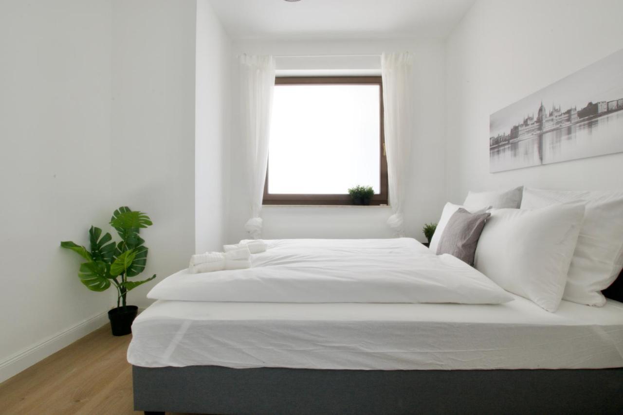 Penthouse Apartment By Hi5 -At The Top Of Budapest Exteriör bild
