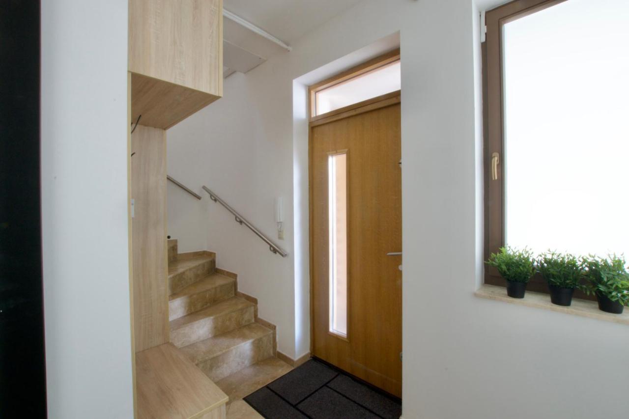Penthouse Apartment By Hi5 -At The Top Of Budapest Exteriör bild