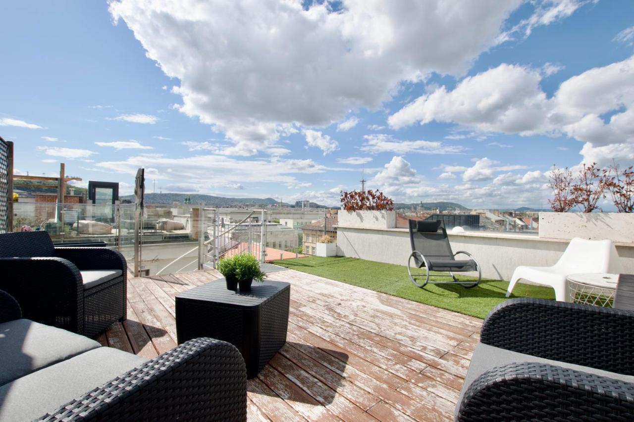 Penthouse Apartment By Hi5 -At The Top Of Budapest Exteriör bild
